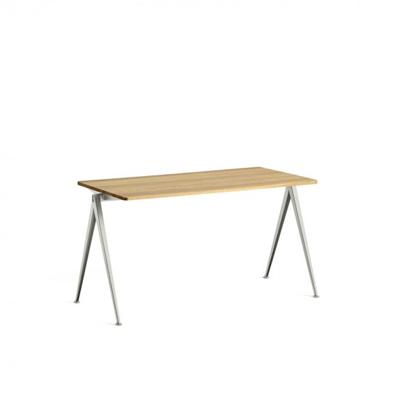 Pyramid Table 01 - Beige HAY