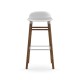 Sgabello Bianco Form Barstool Noce H 75 cm Normann Copenhagen