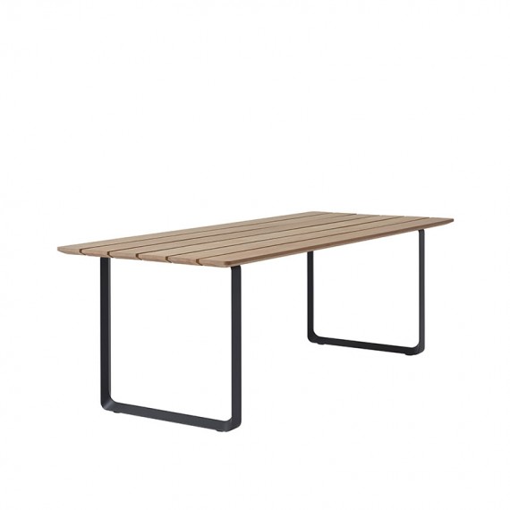 70/70 Table - Outdoor Muuto